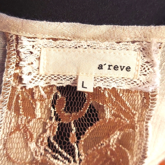 a'reve by Anthropologie Delicate Lace and Linen Tunic - Picture 9 of 9